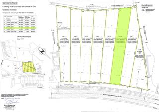 Perceel bouwgrond van 669 m² voor HOB. Afmetingen: ca 9 meter breed op 70 meter diep. Gelegen vlakbij het gezellige dorpscentrum van Ranst, vlakbij...