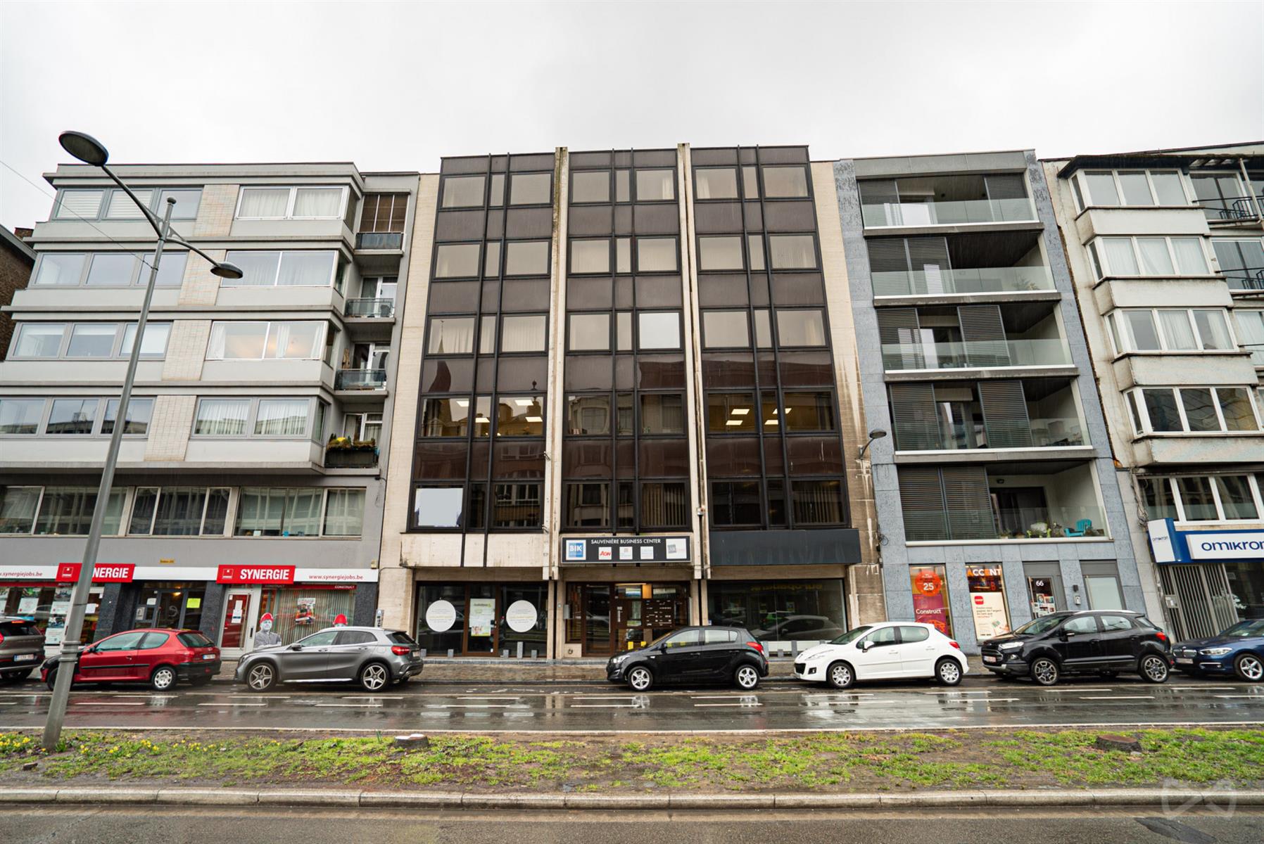 Commercial for rent in Liège - photo 1