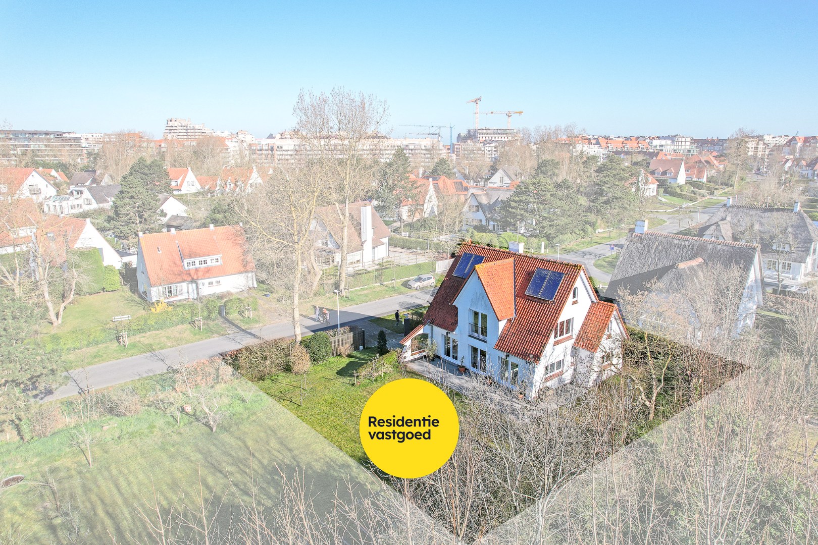 House for sale in Nieuwpoort with 4 bedrooms - photo 1