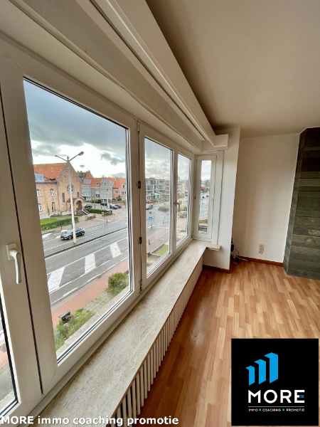 Spacieux appartement de deux chambres près du centre de Blankenberge - photo 3