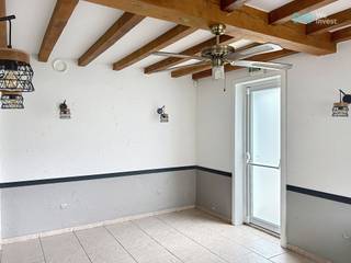 We Invest vous présente cet établissement exploité avec succès de nombreuses années, situé au coeur de Gognies-chaussée côté France. Ce...