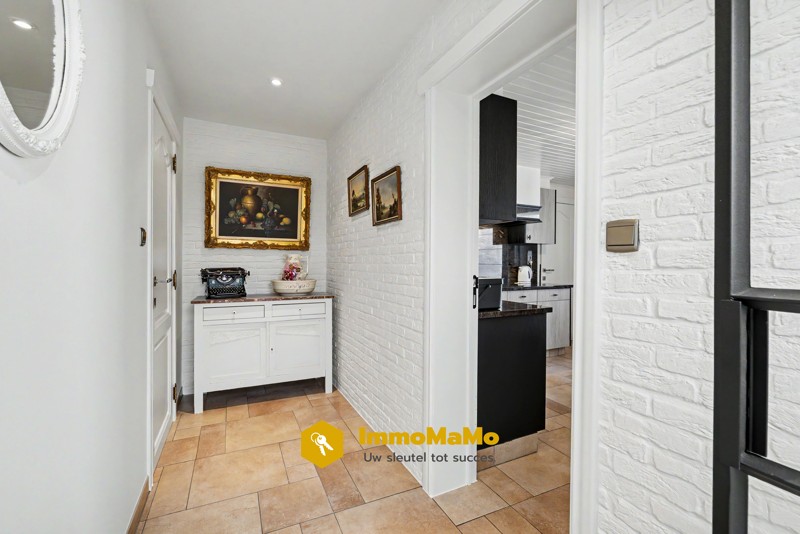 INSTAPKLARE WONING, CENTRAAL GELEGEN IN WACHTEBEKE - TE KOOP - foto 5