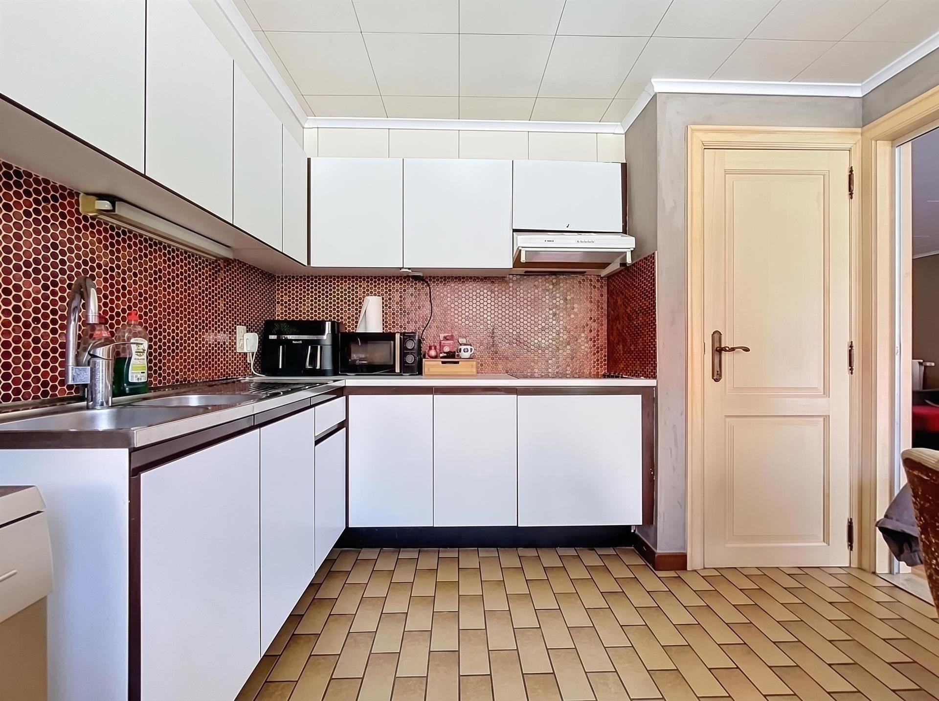 Appartement met garage - foto 4