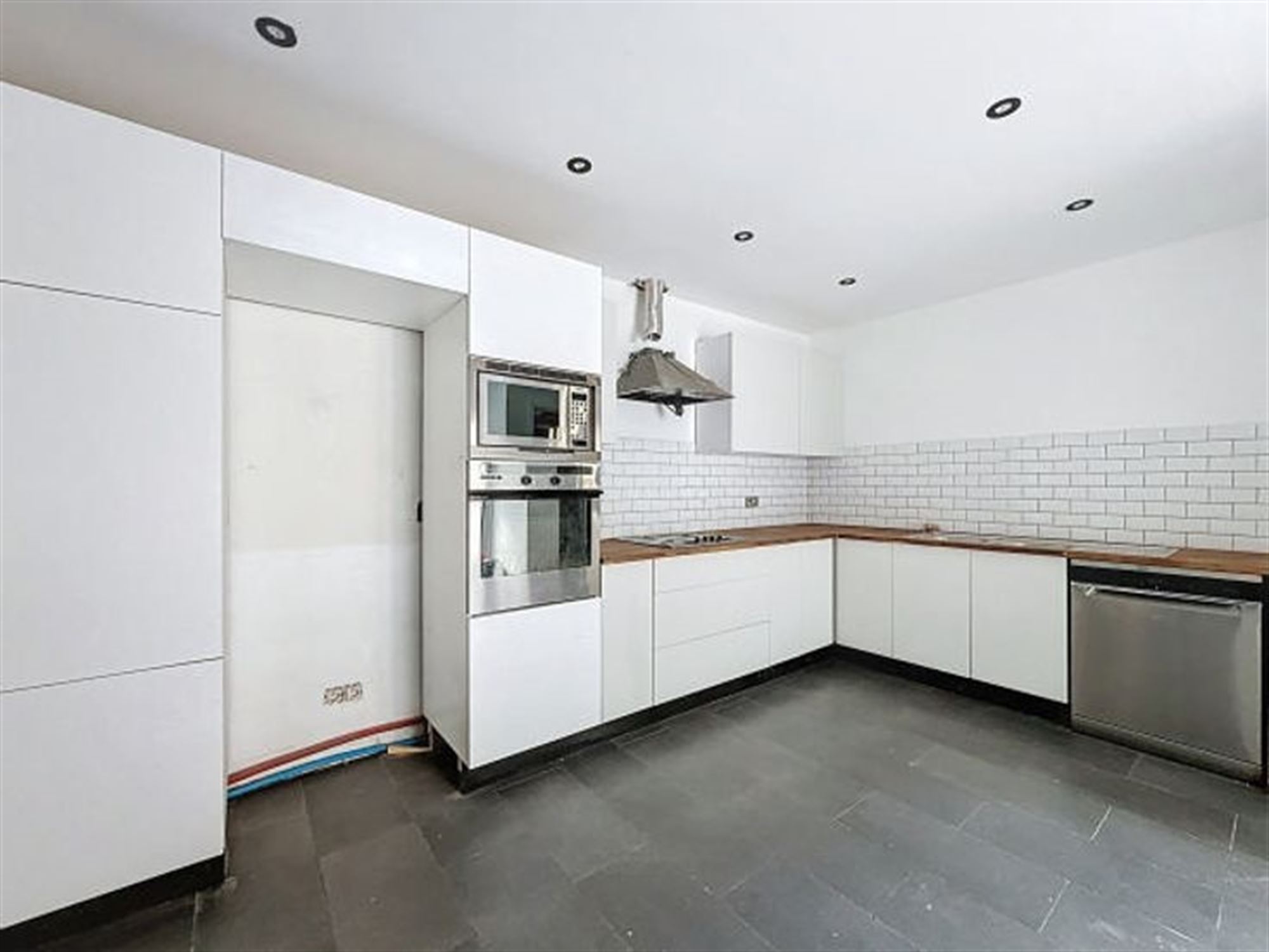 House - photo 4