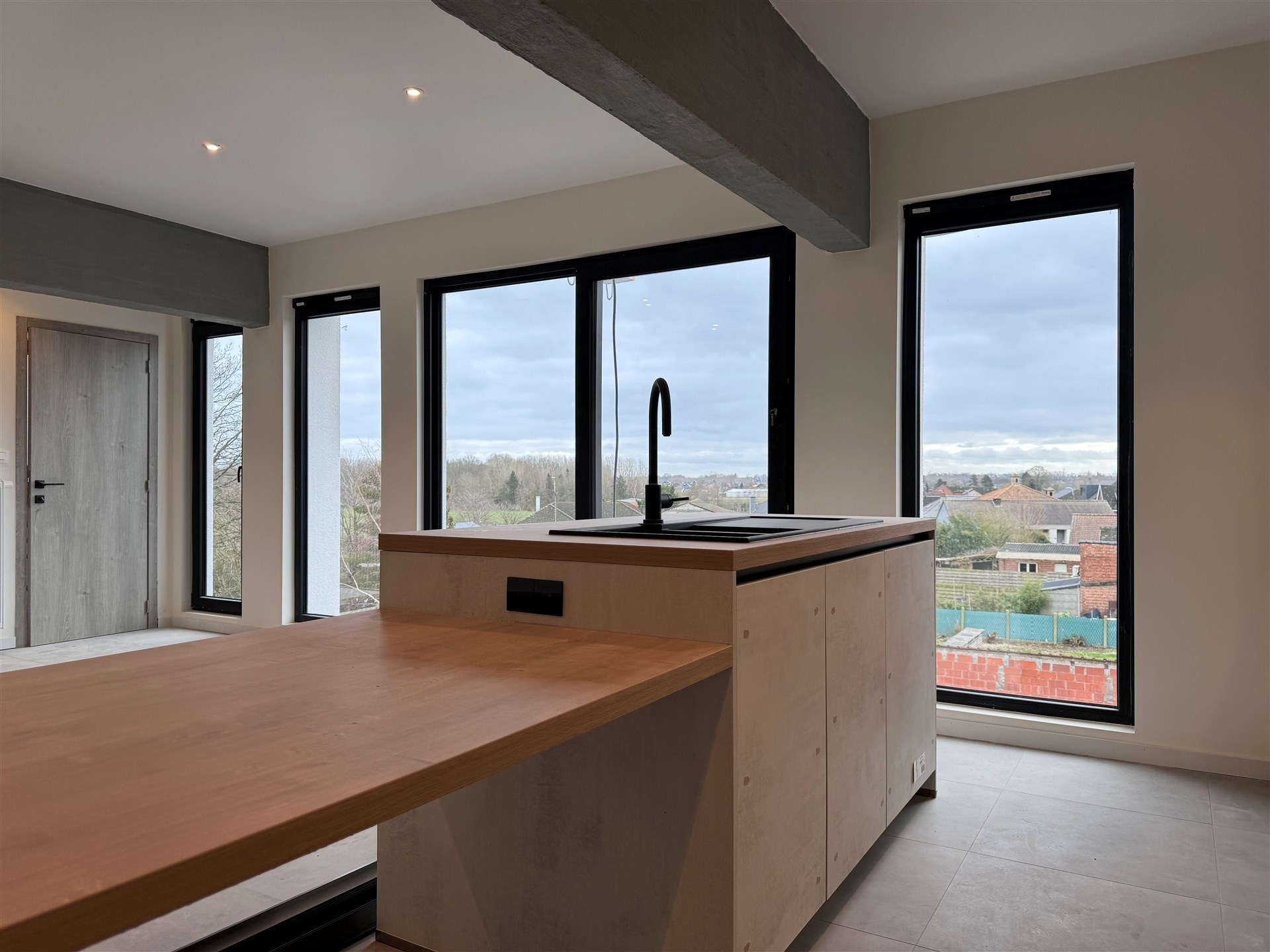 Energiezuinig gerenoveerd appartement met 2 slaapkamers. - foto 4