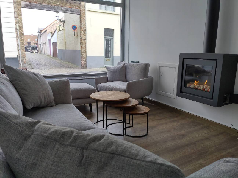 Gerenoveerde 2-slaapkamerwoning met terras te koop in Brugge - photo 4