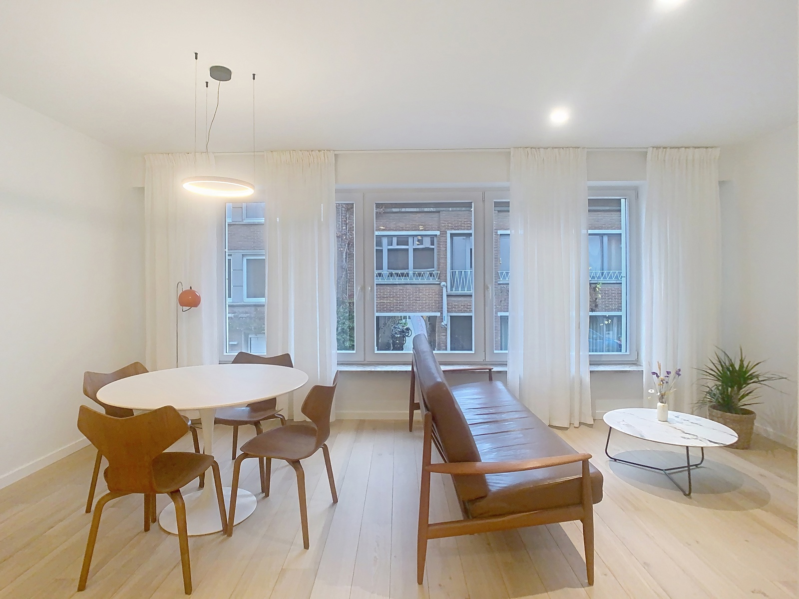 Gemeubeld appartement op toplocatie! - foto 2