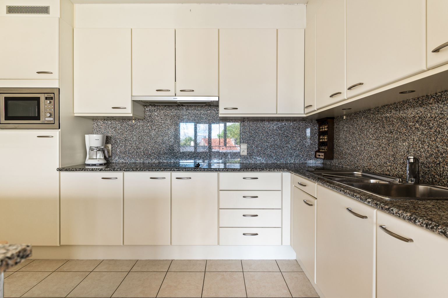 Appartement te koop in Antwerpen met 2 slaapkamers - foto 5