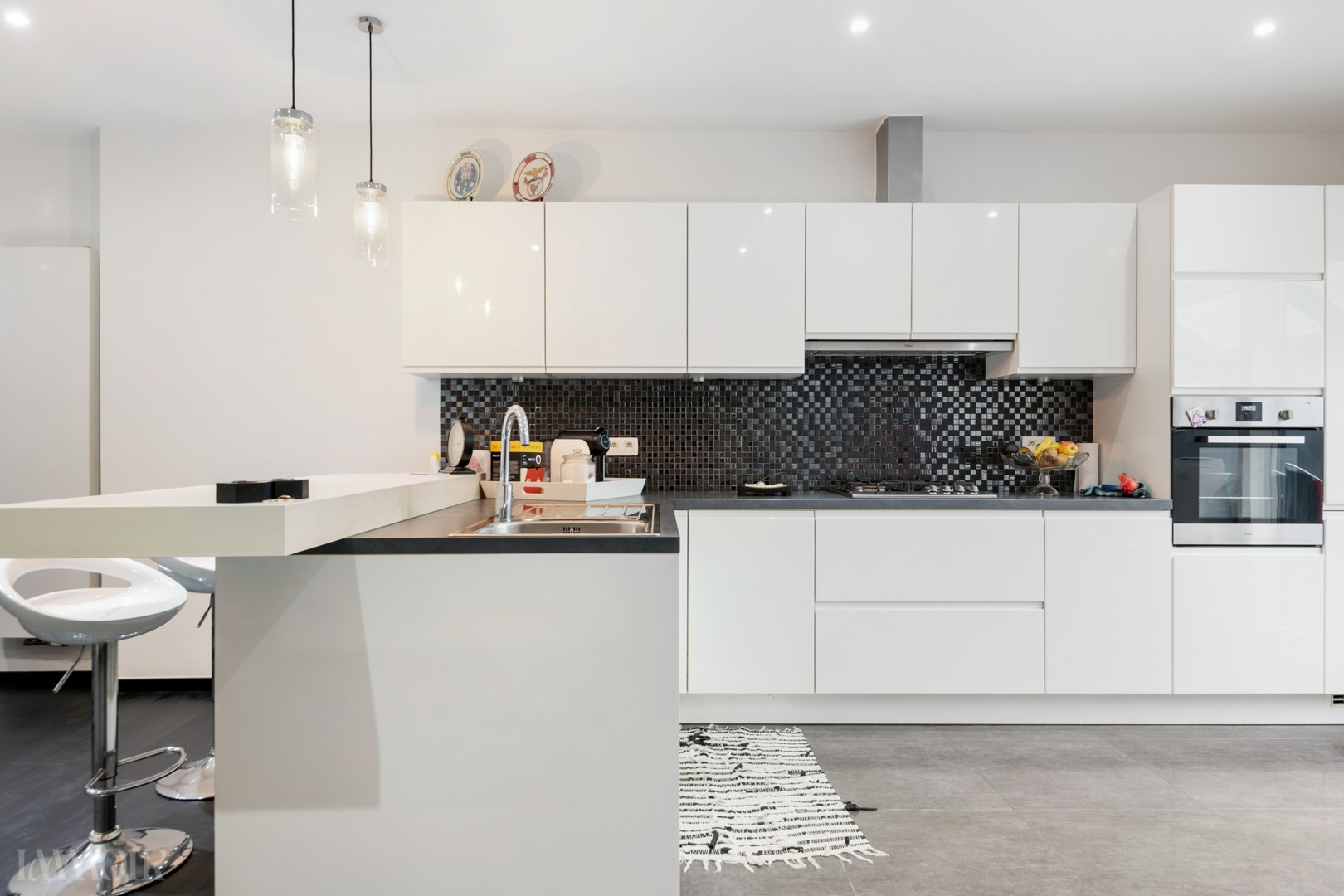 Instapklare en gerenoveerde woning in hartje Merksem. - foto 5