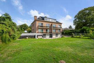 À VENDRE À GERAARDSBERGENCet appartement est situé à Schendelbeke, une commune de Geraardsbergen, dans un petit complexe de 6 logements.L'ensemble du...