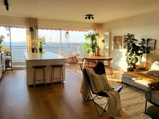 Volledig gerenoveerd appartement met 2 grote terrassen. Iconisch uitzicht!Nieuwe, volledig geïnstalleerde, keuken met kwaliteitsvolle toestellen,...