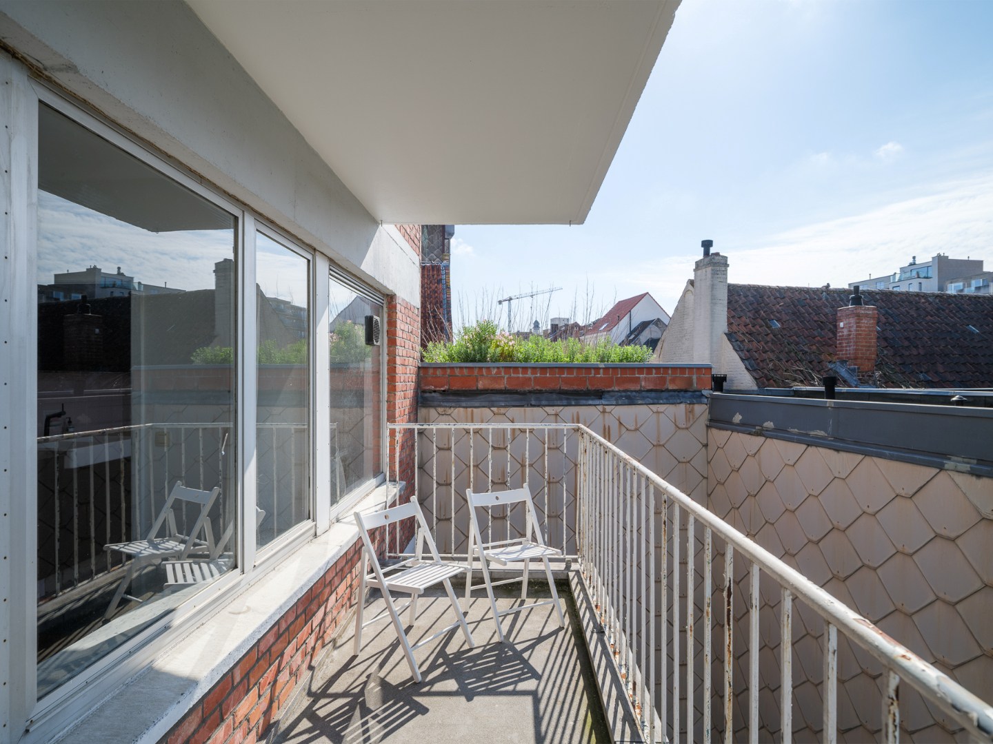 Charmante studio met slaaphoek en aangenaam terras - foto 1