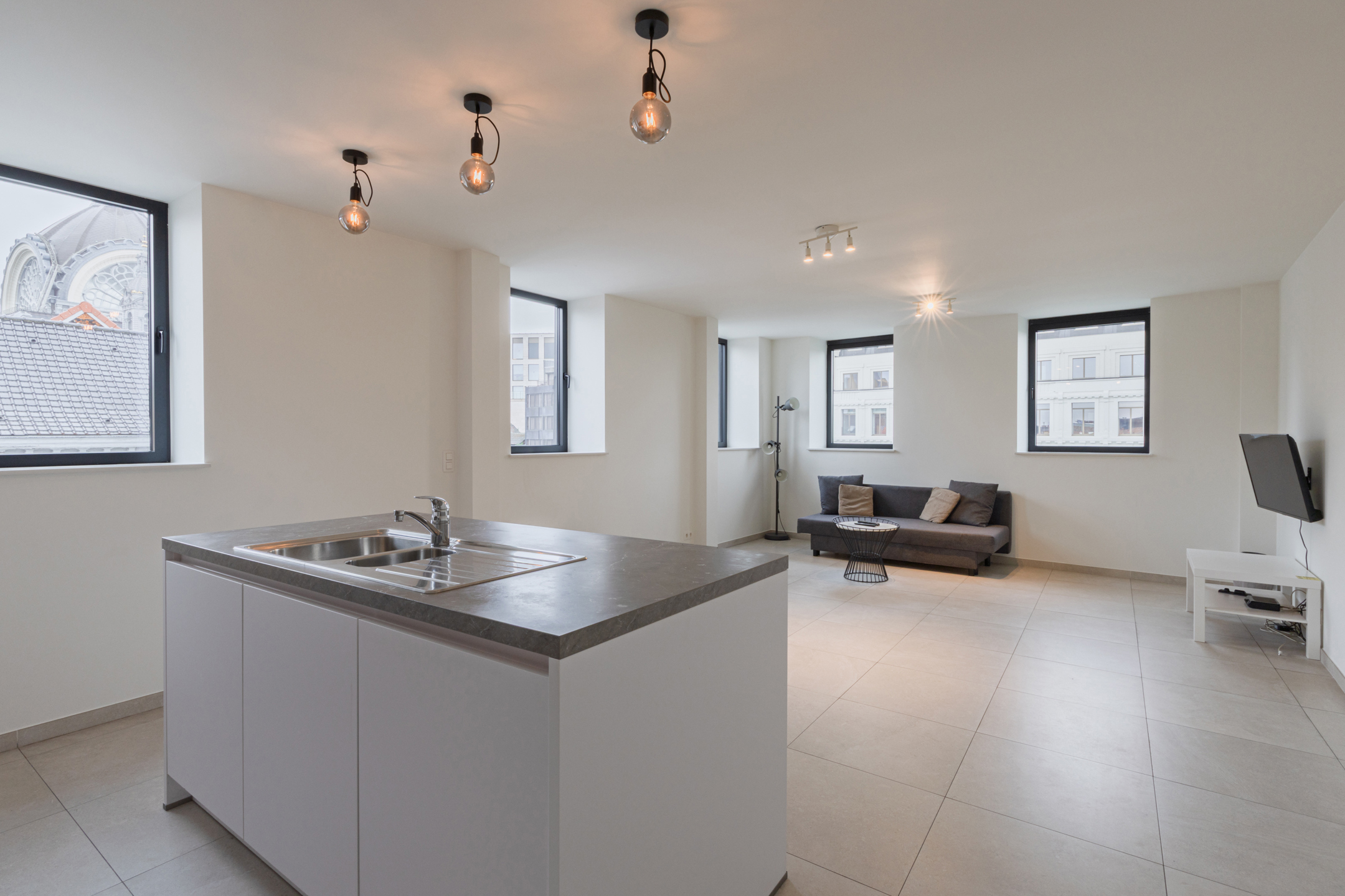 ANTWERPEN CENTRUM - Appartement met perfecte bereikbaarheid - foto 2