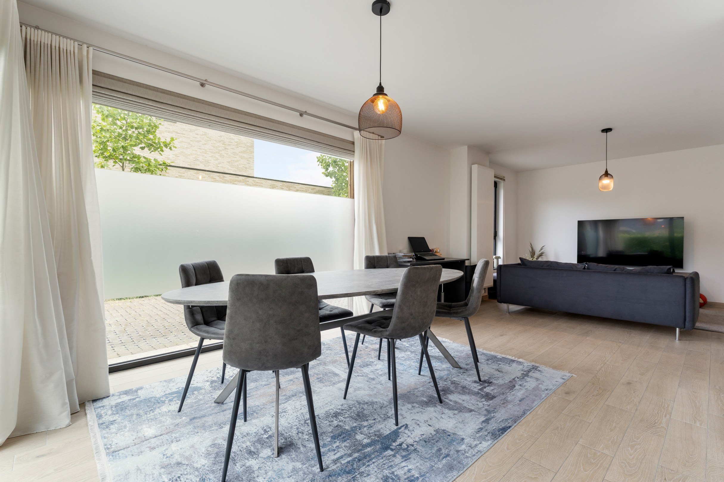 Leuk gelijkvloers appartement met 1 slaapkamer op toplocatie - foto 5