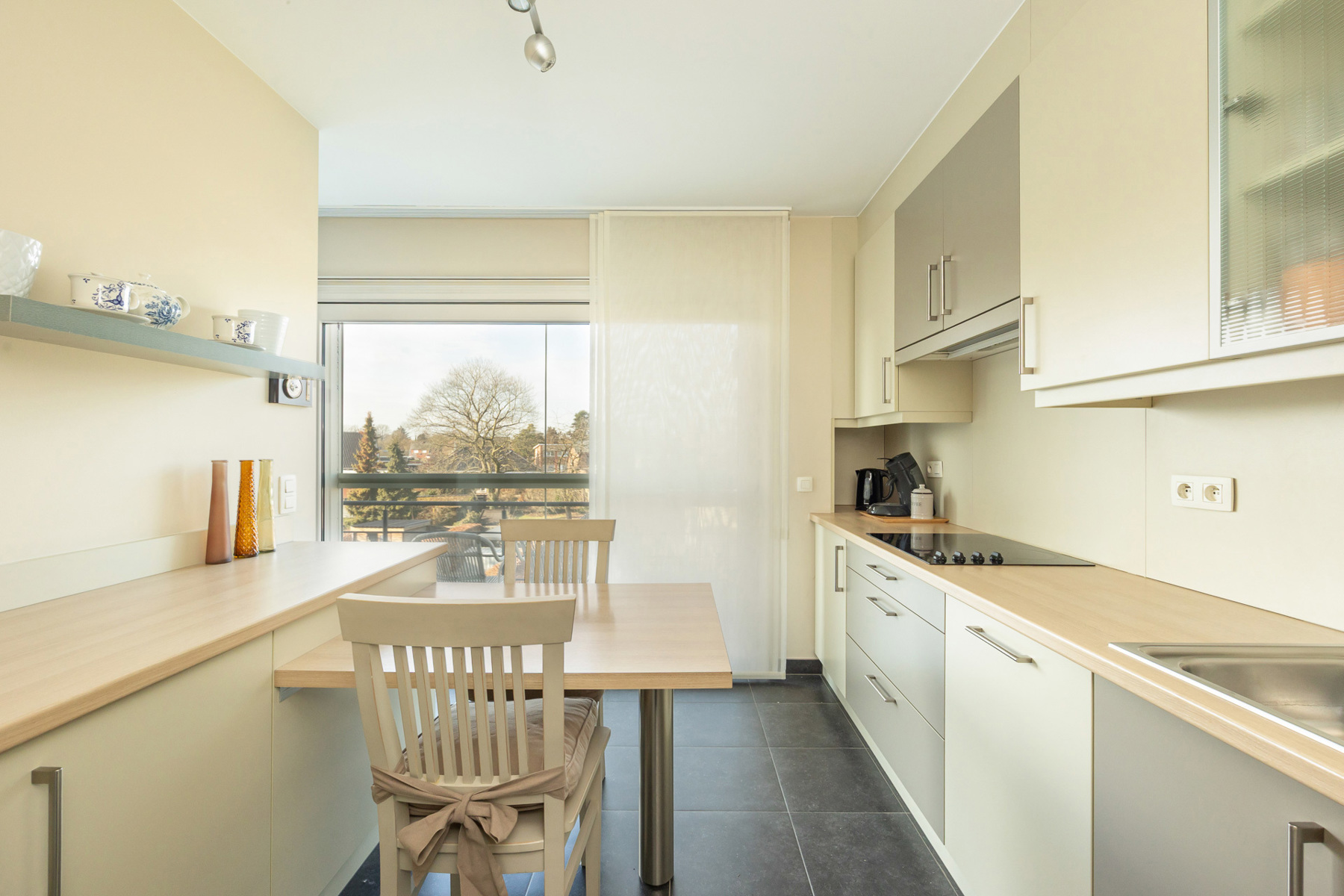 Appartement met 2 slaapkamers en carport - foto 5