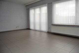 Appartement clé en main avec 2 chambres, garage et grande terrasse à Sint-Lodewijk (Deerlijk)Cet appartement pratique et lumineux de deux chambres à...