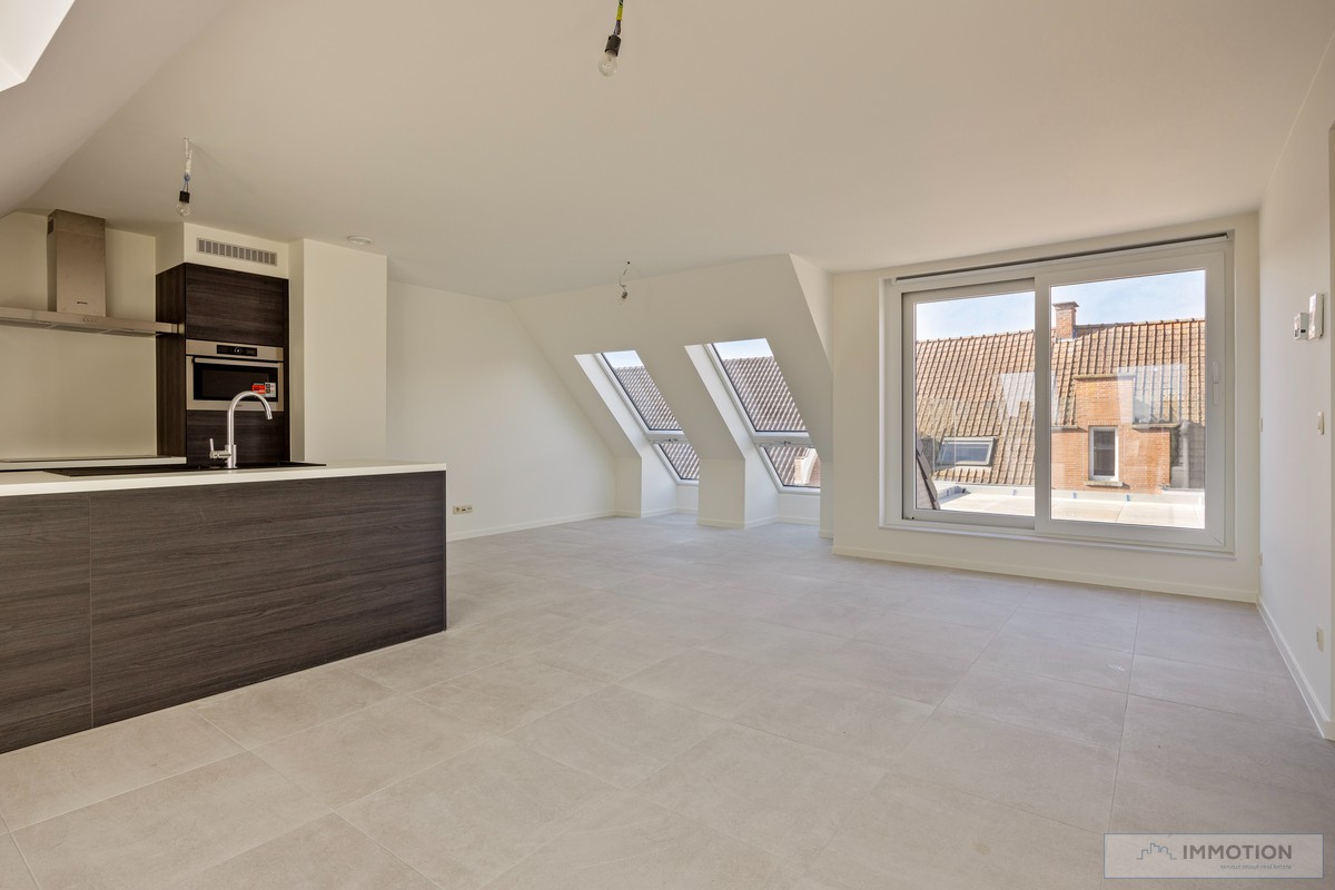 RESIDENTIE "TER LEIE" - Toffe penthouse met zalig terras in Kuurne - foto 1