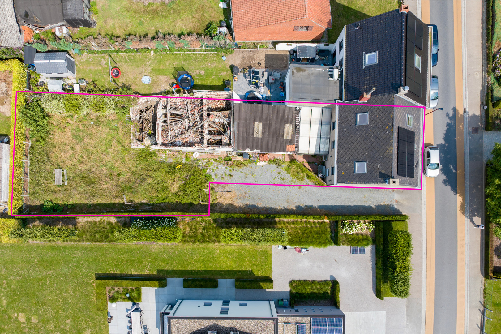 Ruime woning op uitstekende ligging te koop in Oosterzele. - foto 2