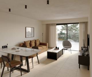 Dit gloednieuwe complex omvat <strong>50 smaakvol afgewerkte appartementen</strong>, verdeeld over het gelijkvloers en twee verdiepingen. Elk appartement is tot in de kleinste details ingericht en volledig afgewerkt.<br />Met slaapplaats voor 4 tot 6 personen, zonnige terrassen, 39 parkeerplaatsen en een fietsenstalling, is dit project ontworpen om zowel comfort als rendement te maximaliseren.<br />De appartementen bestaan uit drie verschillende types, waarvan de plannen alsook aanvullende documentatie, zoals de verdiepingsplannen, het lastenboek en de brochure, beschikbaar zijn via Caenen.be onder 'Downloads' bij het project.<br /><br /><u>Slim investeren met zorgeloos verhuurbeheer:</u><br />Wat Residentie <strong>Naudi</strong> onderscheidt, is het unieke <strong>verhuurconcept</strong> onder centraal beheer. Een ervaren team neemt zowel het property management als revenue management op zich, zodat u zonder zorgen geniet van uw investering.<br />Bovendien profiteert u als eigenaar van drie weken gratis privégebruik per jaar, waardoor uw vastgoed niet alleen financieel aantrekkelijk is, maar ook een plek biedt voor persoonlijke ontspanning.<br /><br /><u>Belastingsvoordelen en groeipotentieel:</u><br />Een belangrijke meerwaarde van dit project is de mogelijkheid tot <strong>volledige BTW-recuperatie</strong>, wat uw rendement aanzienlijk verhoogt.<br />Daarnaast maakt de strategische ligging in Nieuwpoort deze investering extra interessant: een dynamische vastgoedmarkt gecombineerd met een toeristische hotspot die het hele jaar door bezoekers aantrekt.<br /><br /><u>Duurzaam, modern en energiezuinig:</u><br />Residentie <strong>Naudi</strong> is ontworpen met oog voor hedendaagse architectuur en duurzame materialen. Strakke gevels met warme accenten (Rockpanel), <strong>ruime terrassen</strong> en een doordachte indeling zorgen voor een moderne uitstraling en optimaal <strong>comfort</strong>.<br />Alle appartementen zijn <strong>hoogwaardig afgewerkt en volledig gemeubileerd, inclusief schilderwerken en alle benodigdheden</strong> zoals deco, keukengerei, lakens en handdoeken.<br />Daarnaast zijn ze uitgerust met vloerverwarming, zonnepanelen en <strong>geothermische warmtepompen</strong>, wat resulteert in een <strong>energiezuinig </strong>verblijf (E-peil 20). <br />Als extra voordeel door het behalen van E-peil 20, heeft u als eigenaar voor 5 jaar lang 50% vermindering op de onroerende voorheffing.<br /><br /><u>Nieuwpoort: een locatie met blijvende waarde:</u><br />Met een <strong>prachtige kustlijn</strong>, levendige winkelstraten, gezellige horecazaken en een rijke cultuur, biedt Nieuwpoort een ideale mix van ontspanning en recreatie. Op wandelafstand van uw appartement vindt u een breed zandstrand, hippe boetieks en diverse vrijetijdsmogelijkheden. Dankzij de voortdurende populariteit van de Belgische kust blijft vastgoed in deze regio een waardevolle investering.<br /><br /><br /><strong>Naudi</strong> combineert een aantrekkelijke vastgoedbelegging met een zorgeloos verhuurbeheer en instapklaar comfort.<br />Profiteer van deze unieke kans om uw vermogen te laten groeien in een bloeiende kuststad waar het hele jaar door iets te beleven valt.<br /><br /><strong>Invest smart, Invest Naudi.</strong>
<ul>
	<li>Bezoek Caenen Nieuwpoort voor meer informatie en vraag de rendementsberekening op.</li>
	<li>De aanschaf van een parkeerplaats is een vereiste bij de aankoop van een appartement.</li>
</ul>