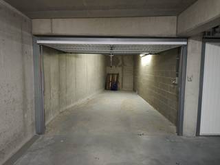 Garage for sale in Koksijde