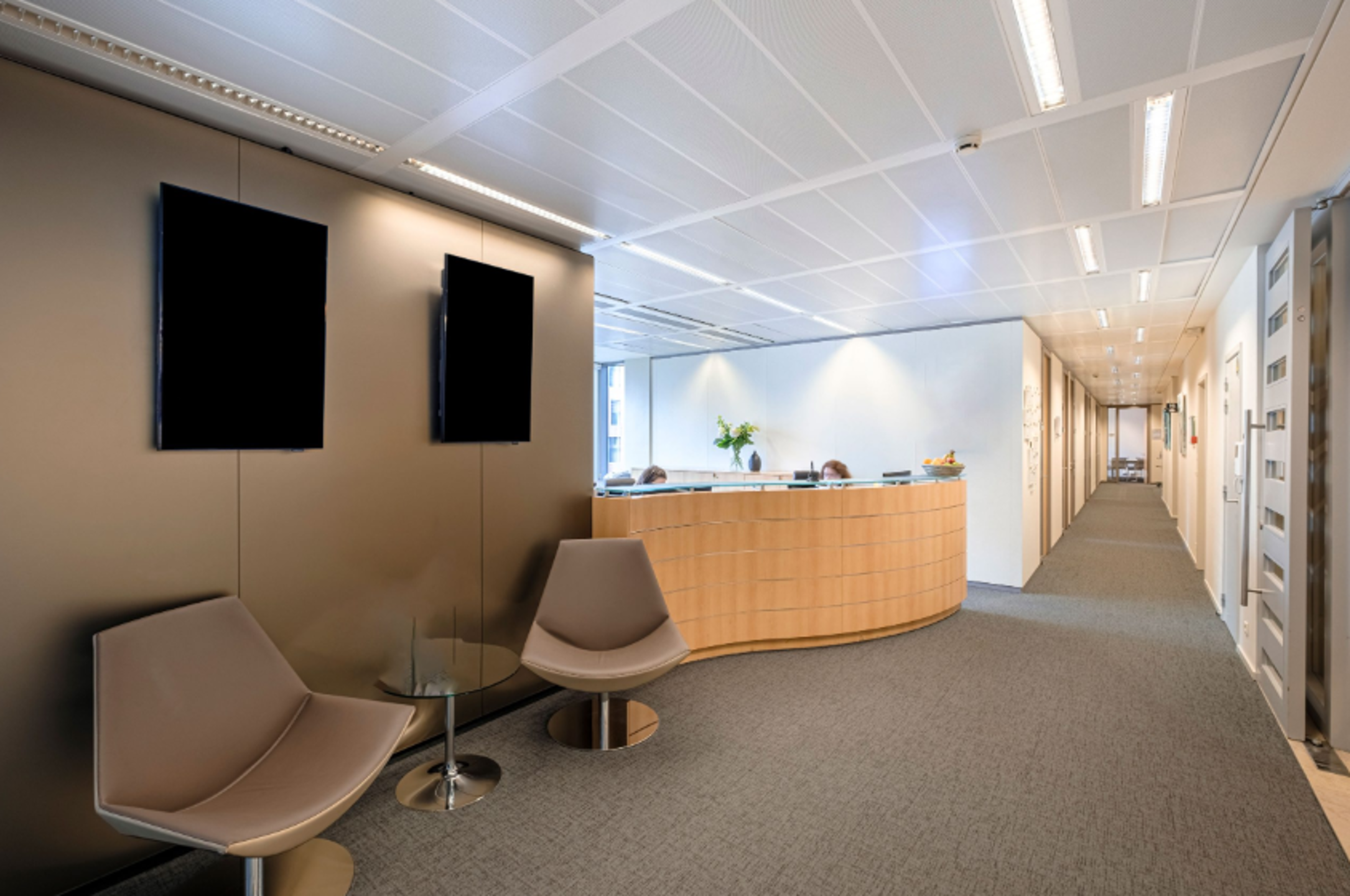 Commercial for rent in Brussels - photo 2