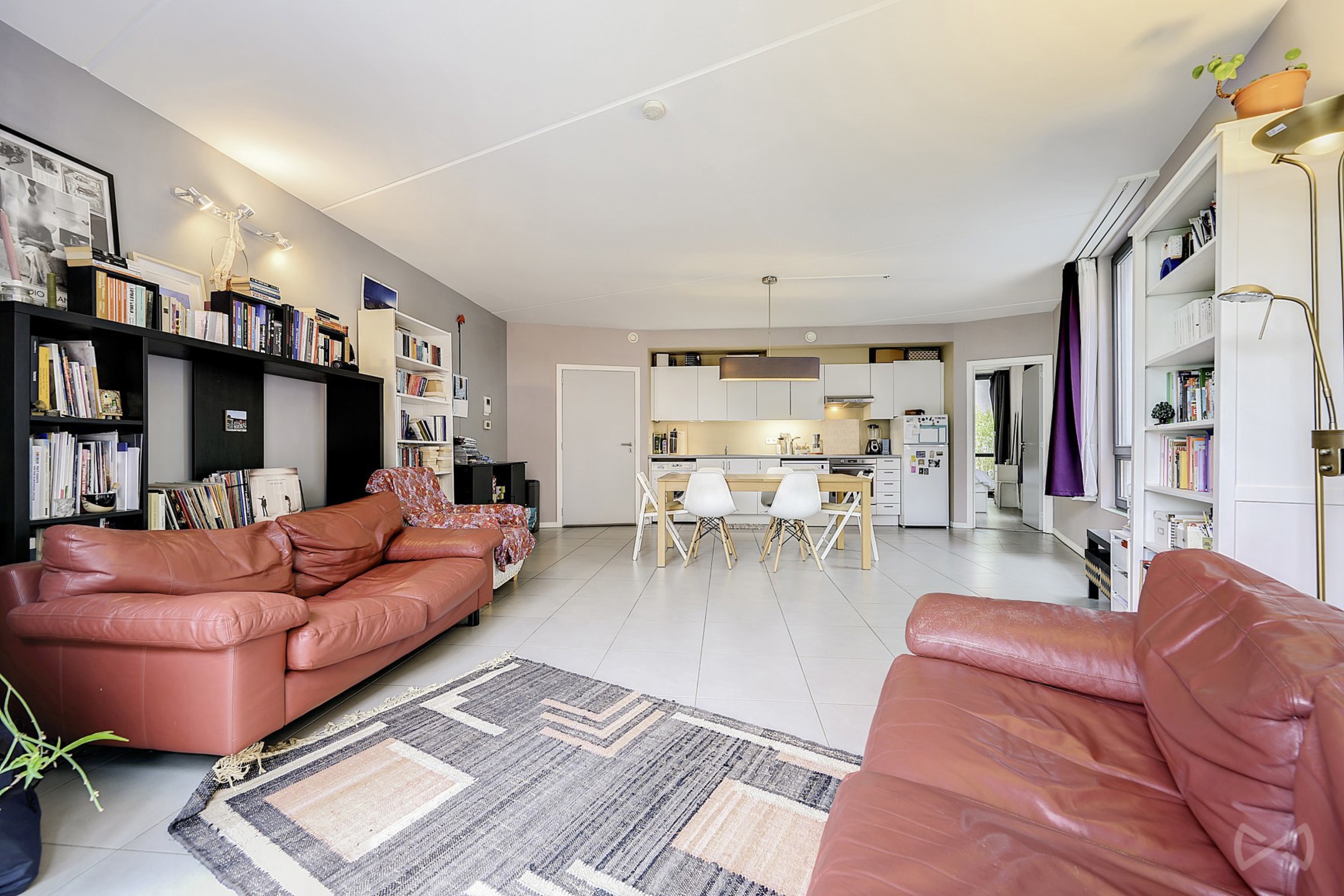 Apartment for sale in Ixelles with 1 bedroom - photo 2