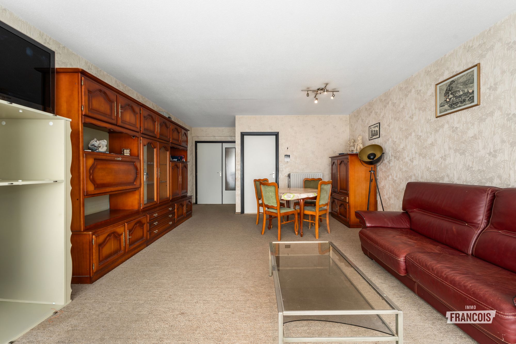 Ruim drieslaapkamerappartement te koop nabij het strand te Blankenberge - foto 5