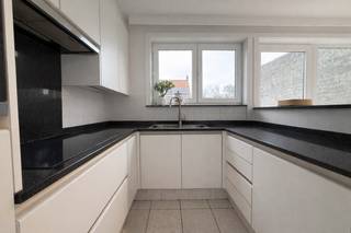 Deze centraal gelegen woning bevindt zich op een steenworp van het centrum van Tielt, wat de perfecte uitvalsbasis maakt voor wie houdt van...