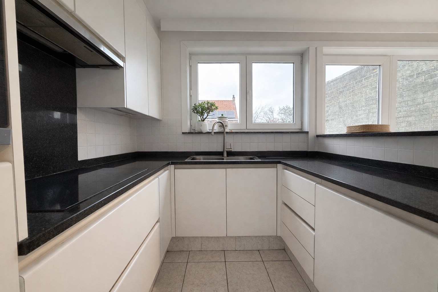 Recent gerenoveerde stadswoning in centrum Tielt! - foto 3