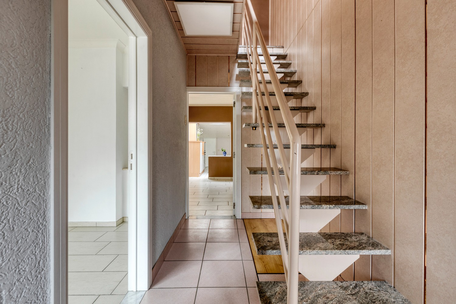 House for sale in Maasmechelen with 3 bedrooms - photo 5