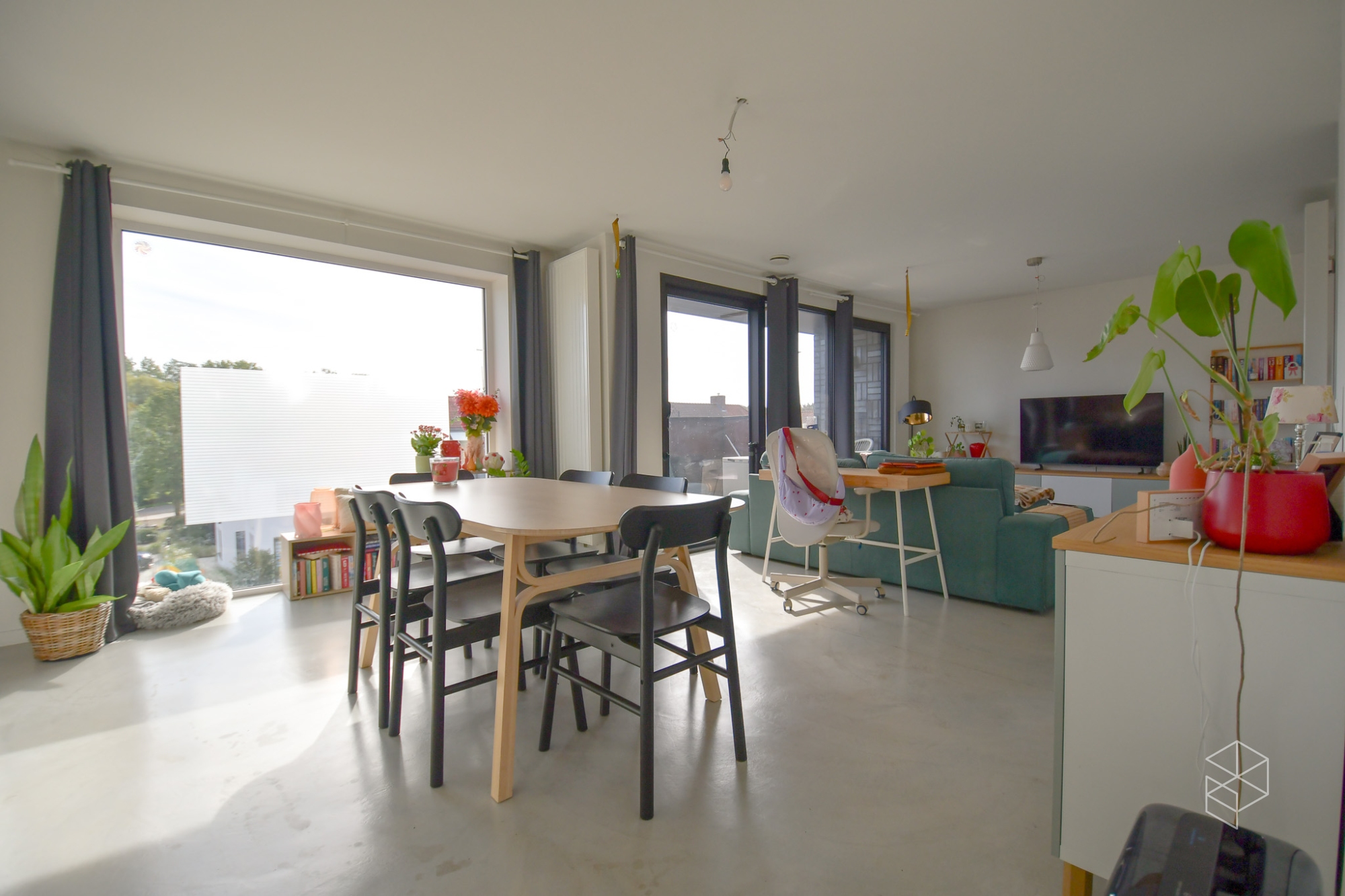 GOED GELEGEN INSTAPKLAAR LOFT-STIJL APPARTEMENT met TERRAS - foto 5