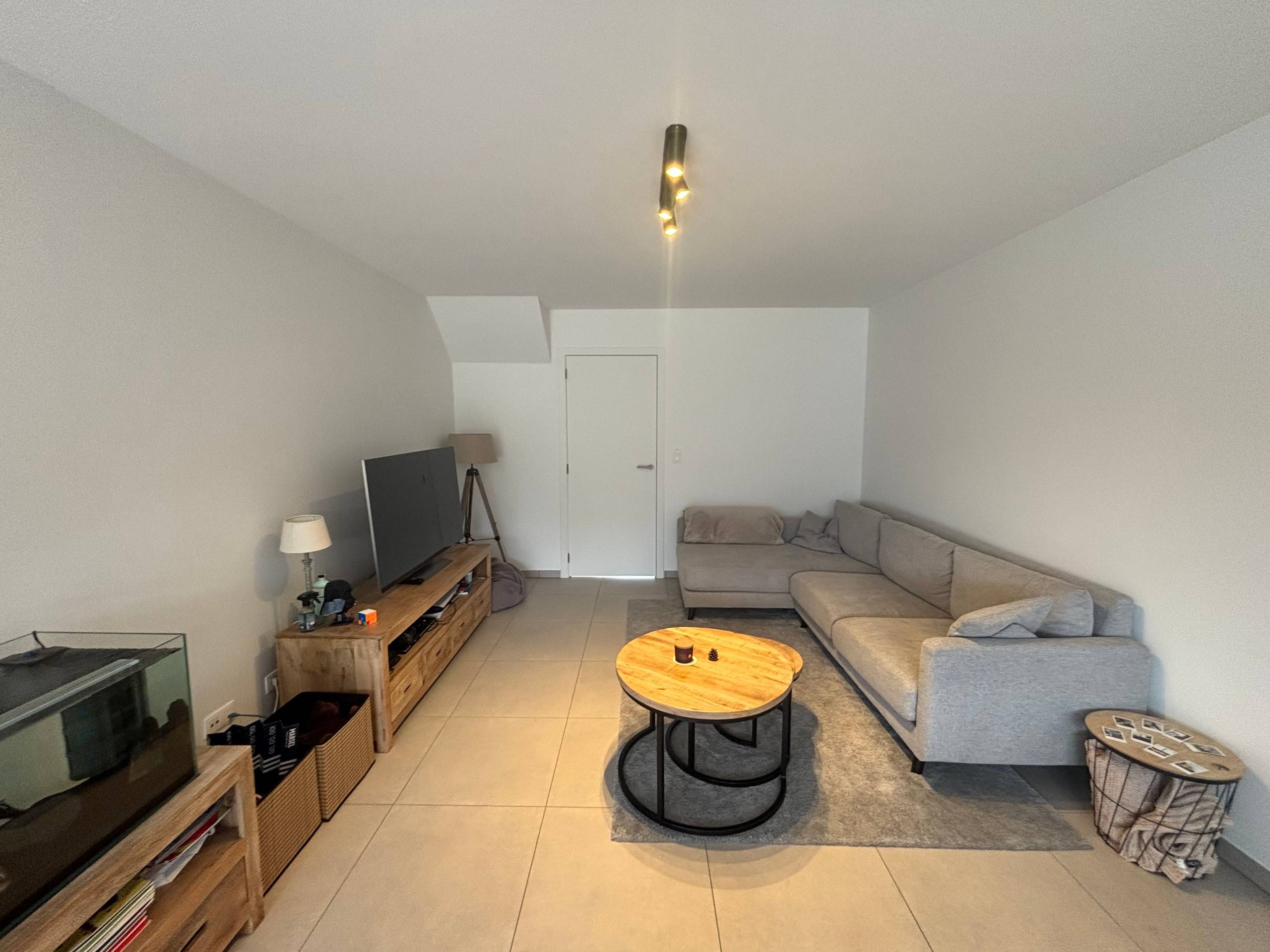 Energiezuinige nieuwbouwwoning met 3 slaapkamers, garage en tuin in centrum Pittem - foto 4