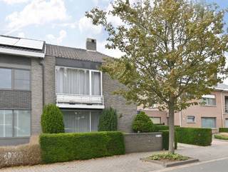 Eéngezinswoning type HOB op perceel van 290m² (BJ 1967) gelegen in een rustige straat, kortbij het centrum, winkels, openbaar vervoer en...