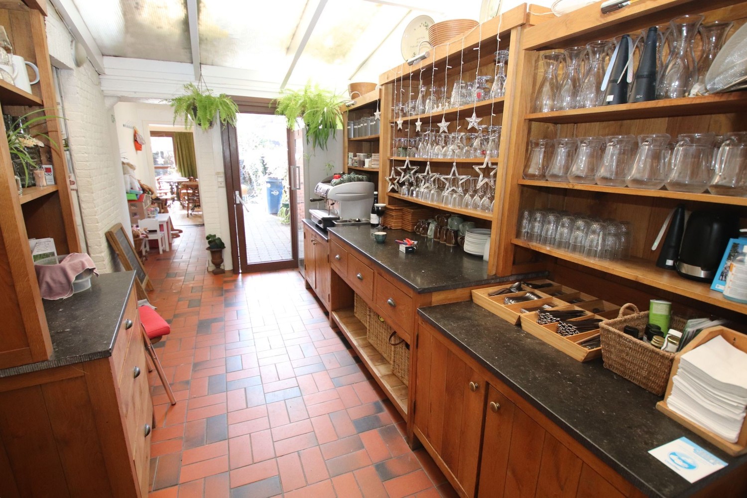 Goed gelegen, zuid-gericht handelshuis, met 2 flats - foto 5