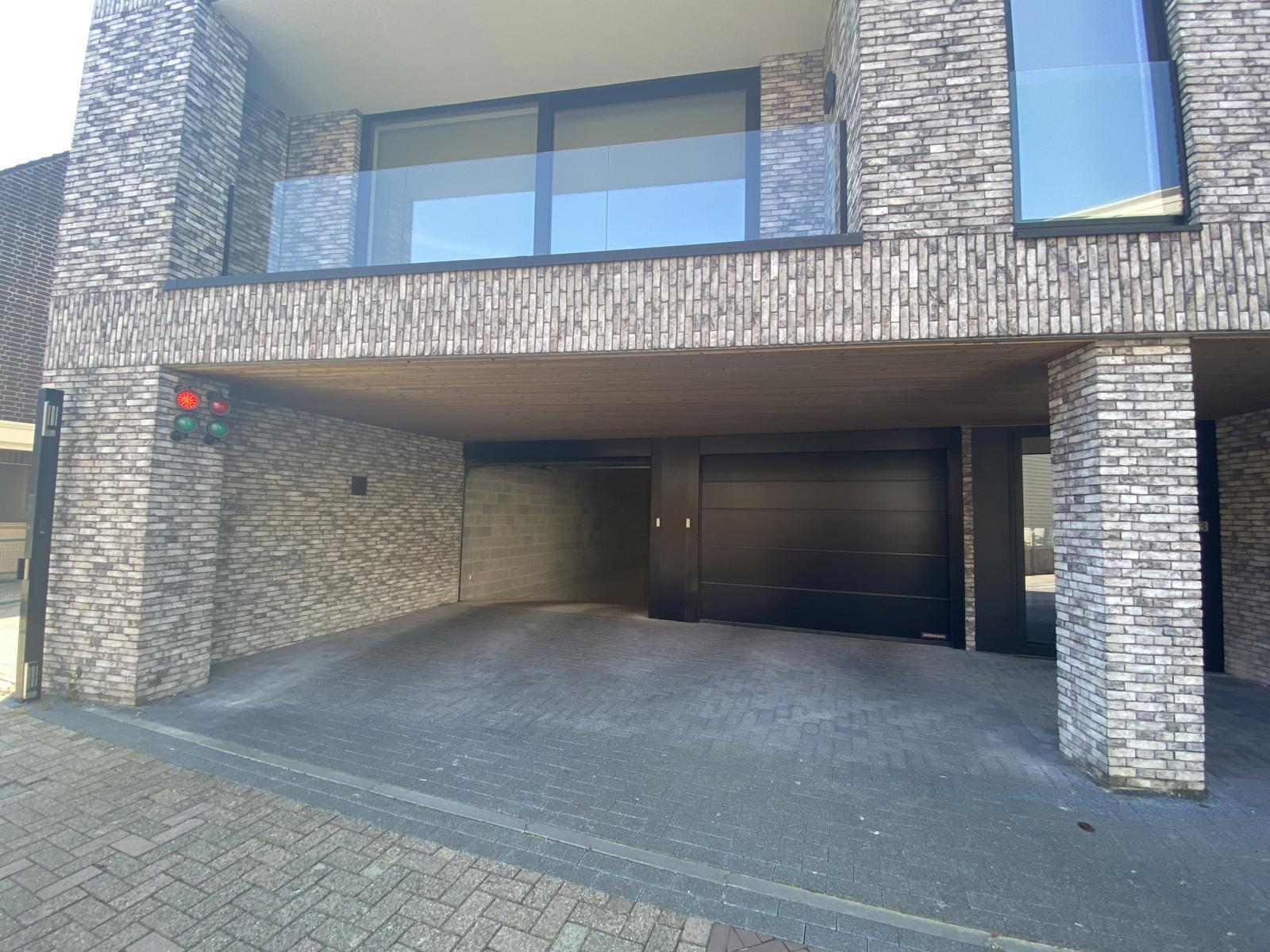 Garage for rent in Mol - photo 5