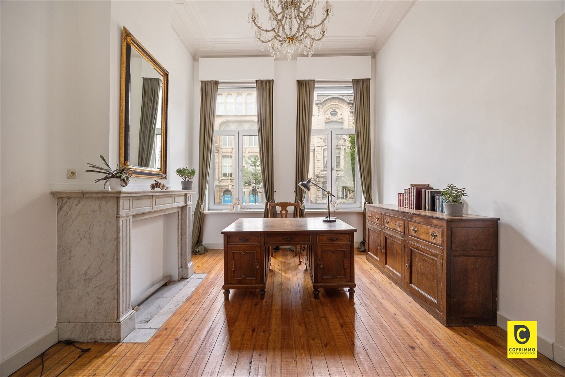 Karaktervol appartement met stadskoer te Zurenborg - foto 2