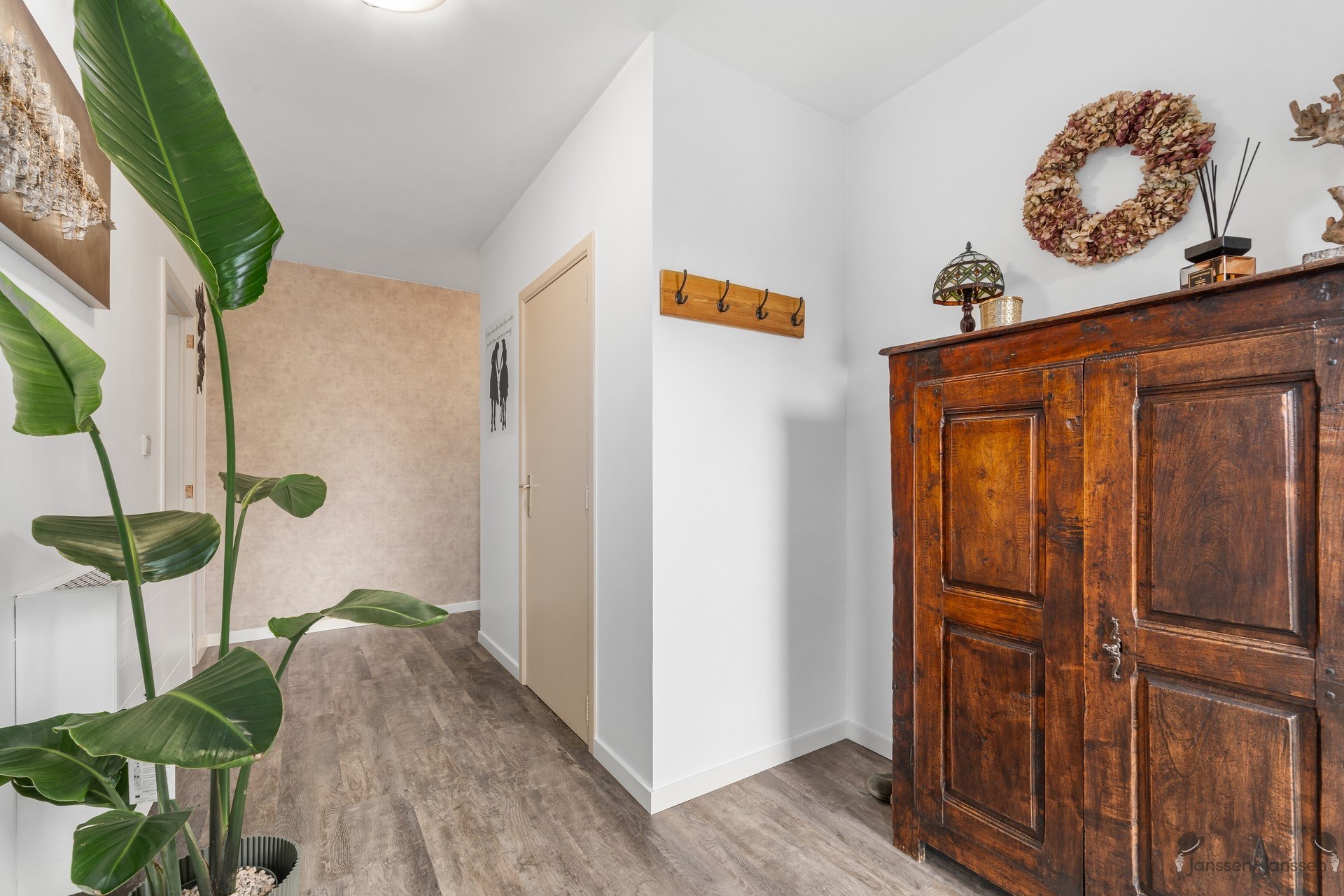 house - photo 5