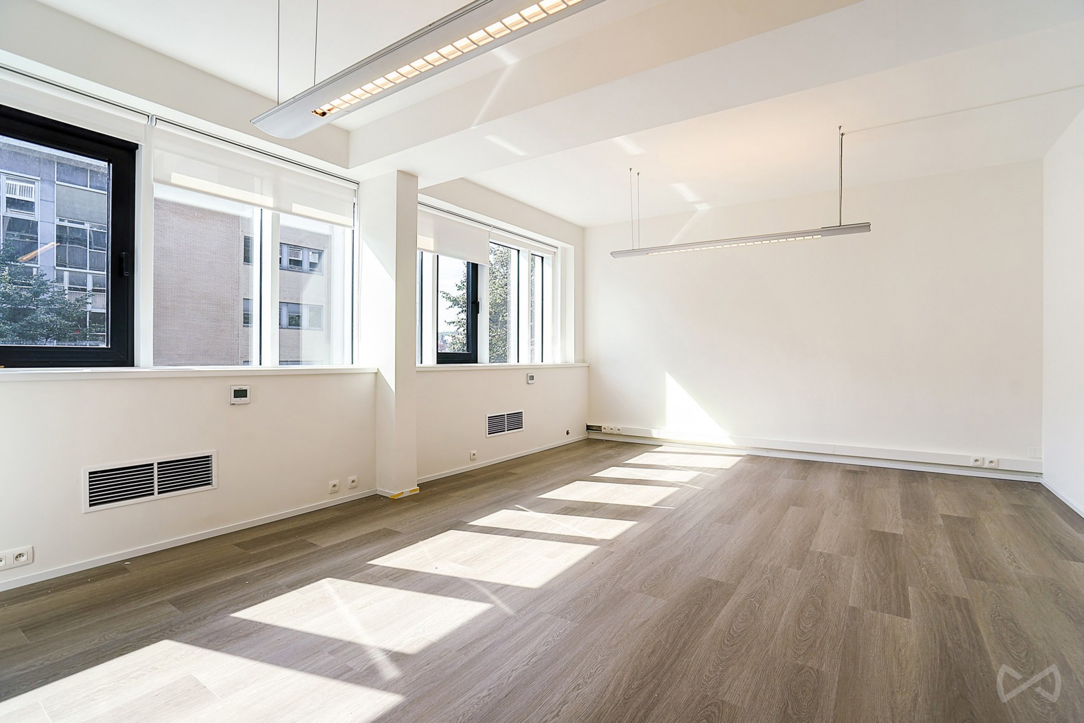 Commercial for rent in Anderlecht - photo 4