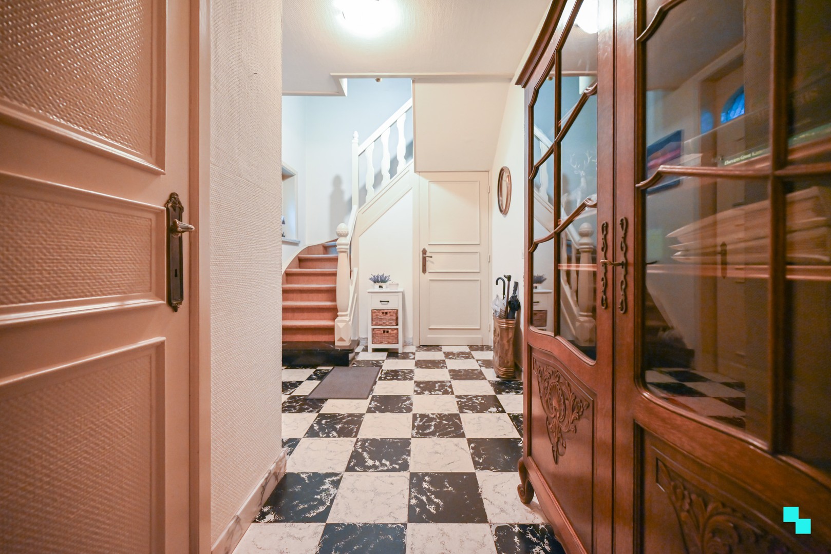 Zeer ruime woning te Heule - photo 4