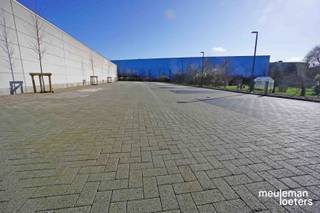 Garage à louer à Oostkamp