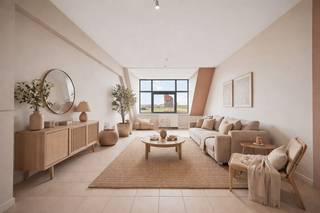Located in the sought-after neighbourhood of Mariakerke, this one-bedroom flat on the fourth floor of the Strand en Duinen residence is in need of...