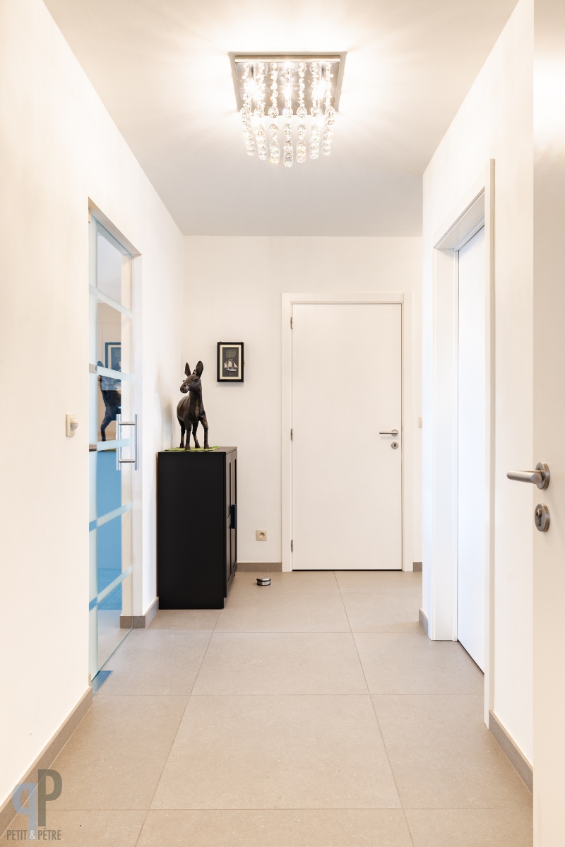 Luxueus appartement (122 m²) met 2 slaapkamers, groot terras en privé parkeerplaats - foto 3