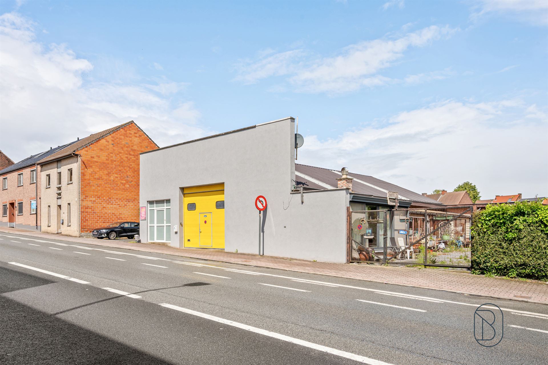 Commercial for sale in Ronse