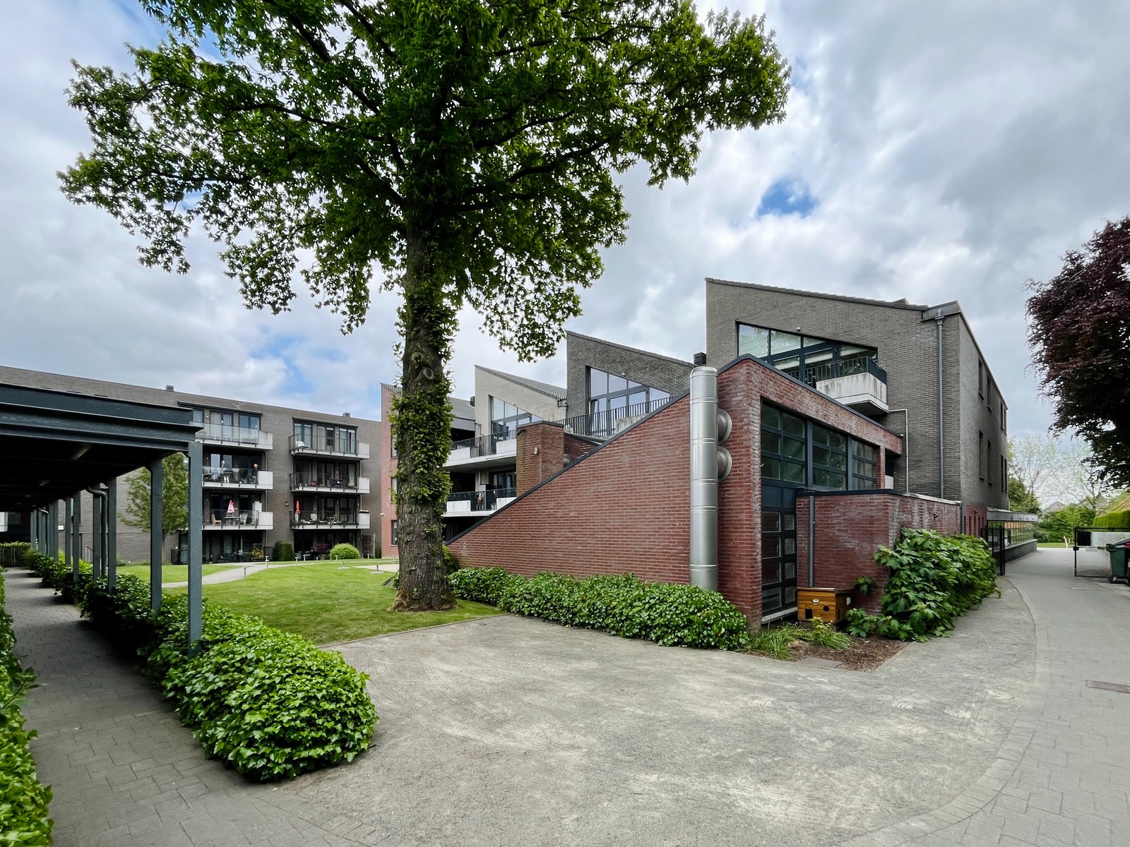 Luxueuze serviceflat met 1 slpk en ruim terras - photo 4