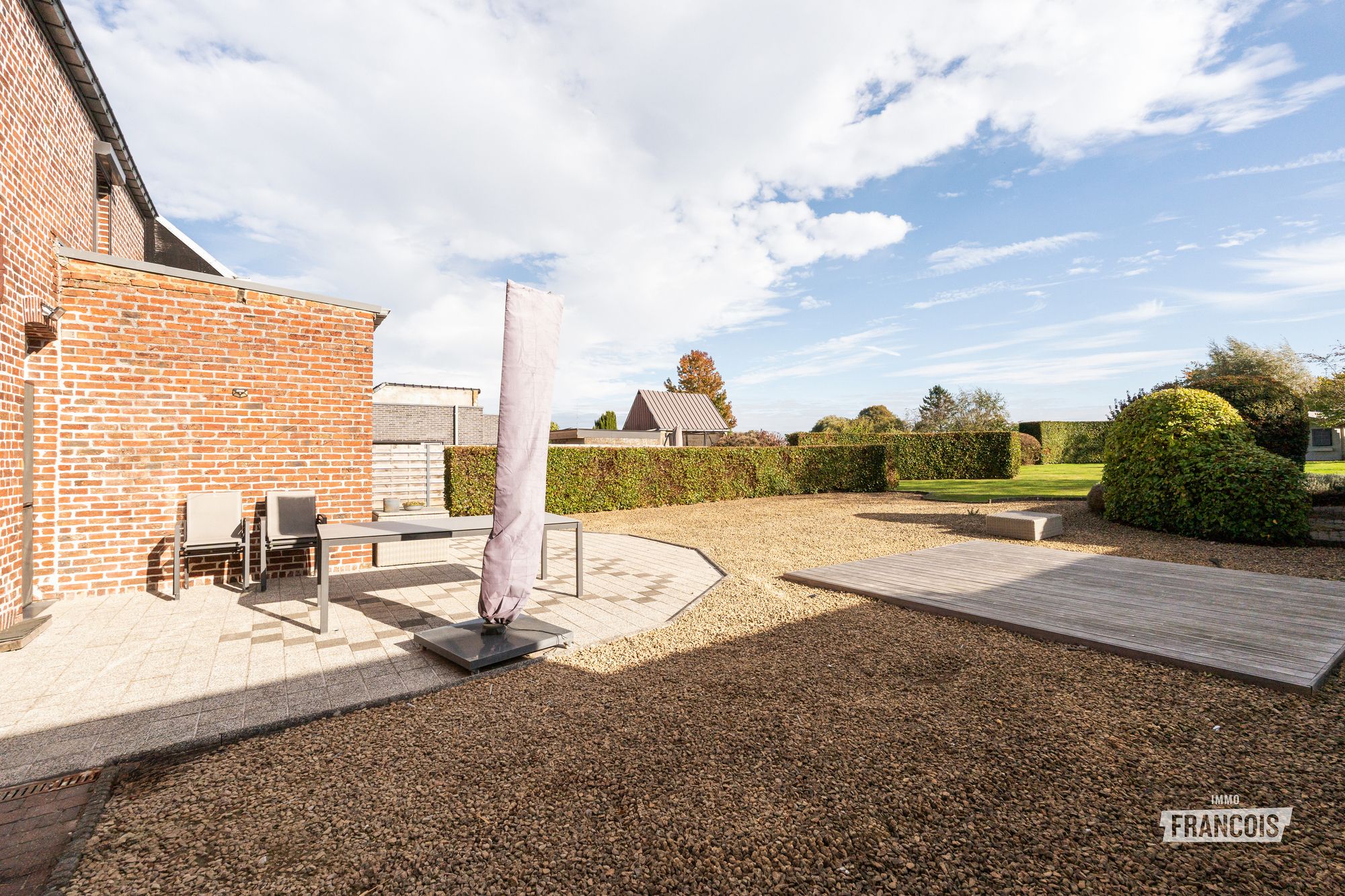 Karaktervolle woning met ruime garage op 2.130 m² in Brakel - foto 5