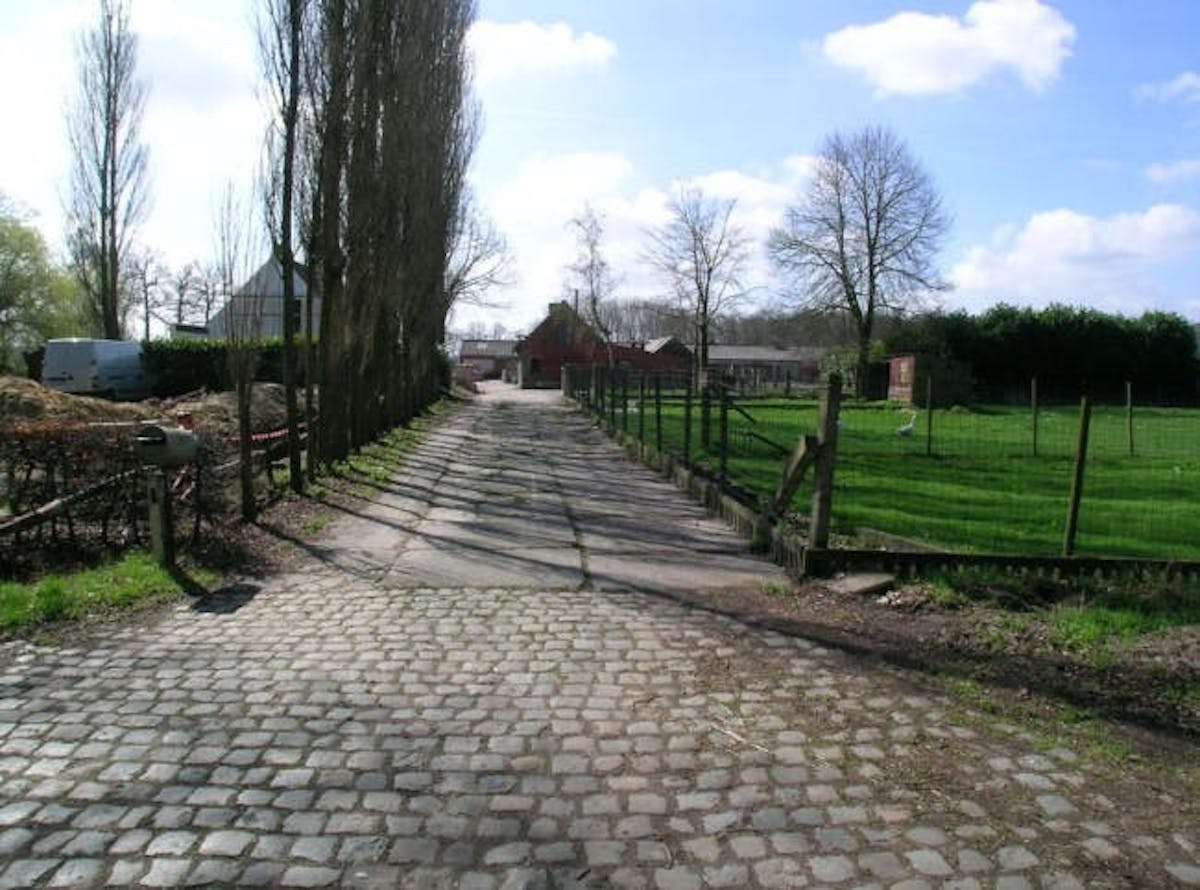 Opslagplaats (630 m²) te huur in Oostkamp - foto 4