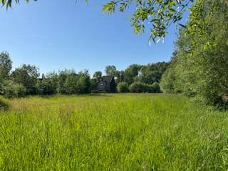 Deze knappe bouwgrond met een oppervlakte van 481 m2( LOT 1) is gelegen aan de Moorselbaan tussen nummer 529 en nummer 539 en is geschikt voor...