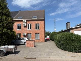 Appartement à louer à Malle