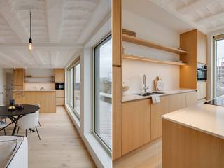 Tussen centrum Antwerpen en Zurenborg ligt een ware oase in de stad: het Groen Kwartier, met PAKT, koffiebar, winkels en fitness, vlakbij Berchem station en invalswegen. <br /><br />Indeling:<br />Dit appartement ligt op de vierde verdieping, toegankelijk met lift of trap. De inkomhal, met ruimte voor een vestiaire, brengt u naar de lichtrijke leefruimte met open keuken, dewelke voorzien is van een prachtige parketvloer. De keuken is een volledig uitgeruste moderne keuken in een fineer eikenhout motief, afgewerkt met een inductiekookplaat met ingewerkte dampkap, composiet werkblad, dubbele spoelbak, koelkast, combi oven en vaatwasser. Grenzend aan de woonkamer en keuken kan u een ruim (35 m²) zuidgeoriënteerd terras terugvinden.<br />De nachthal brengt u tot bij een apart toilet, berging, 2 ruime slaapkamers (16 en 10 m²), een badkamer met ligbad en een douchekamer.<br /><br />Troeven:<br />+ Nieuwbouw<br />+ Top locatie<br />+ Groot zuid terras<br />+ Gunstig EPC<br />+ Ruim en lichtrijk<br />+ Zicht op groen<br /><br />Heeft u interesse en wenst u een bezoek ter plaatse in te plannen? Surf naar onze website www.vbvastgoed.be en klik op de groene knop "ik ben kandidaat"!