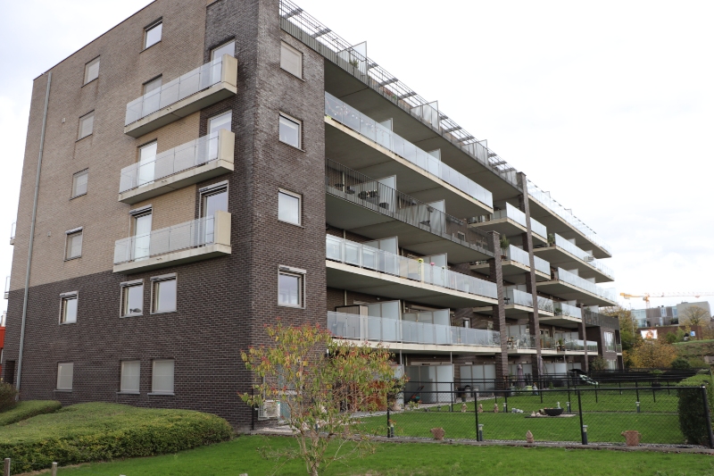 Mooi APP op 4eV met 2 SLK, parking en ruim Z-terras - foto 2